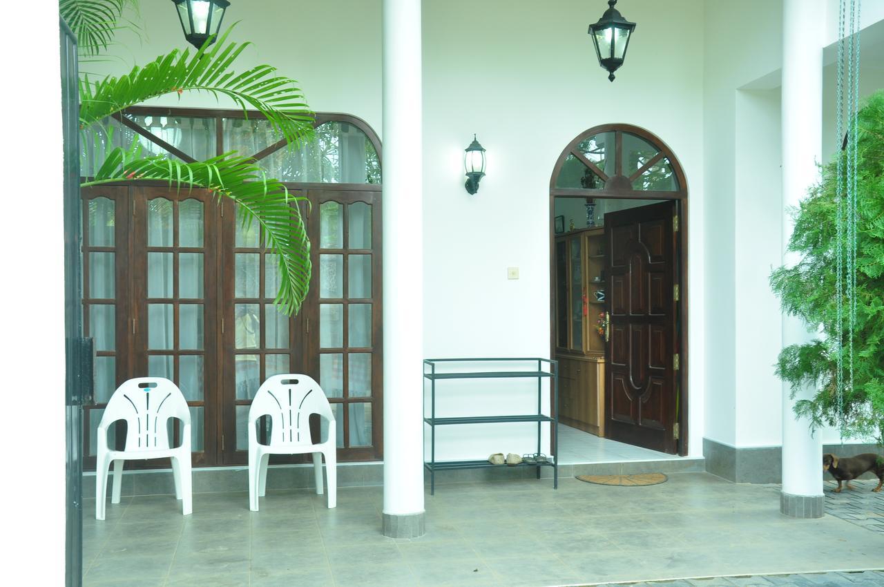 Bon Accord Mirissa Bed and Breakfast Εξωτερικό φωτογραφία